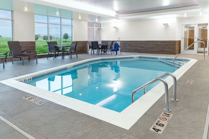 Pool 17 of 31