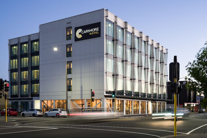Exterior of Carnmore Hotel Christchurch