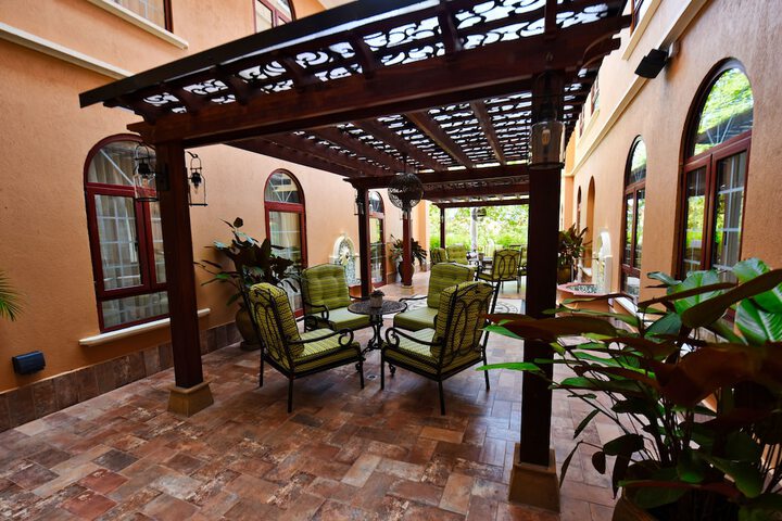 Terrace/Patio 77 of 82