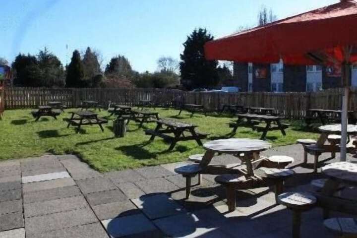 Terrace/Patio 20 of 36