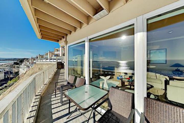 230 Rio Del Mar Blvd Condo Unit N in Aptos, CA