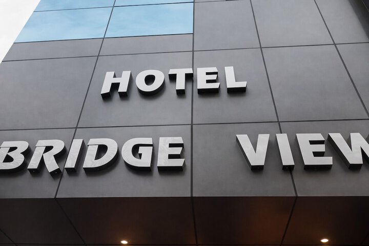 Hotel 6 of 7