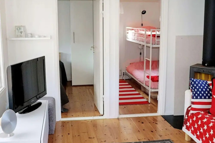 6 Person Holiday Home in Mellbystrand