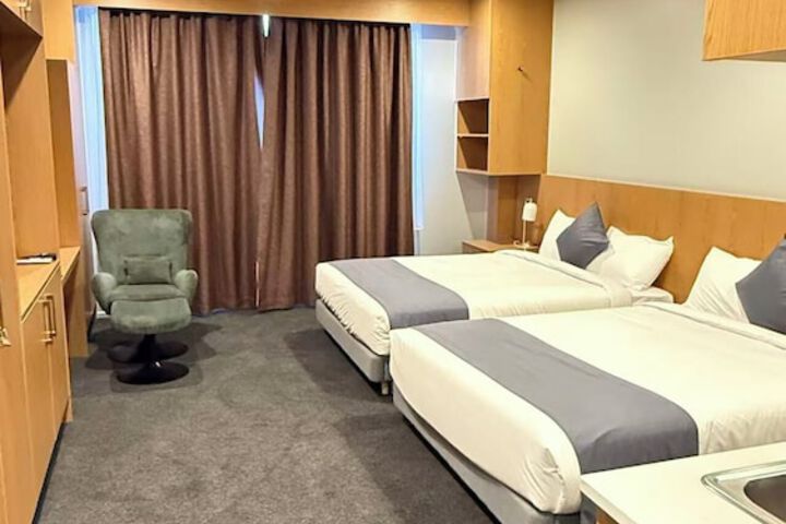Goodview Hotel