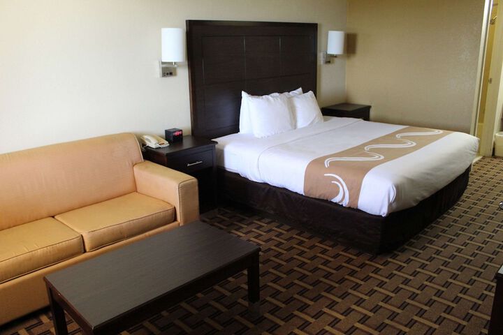 Room 18 of 49