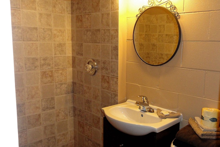Room 18 of 26