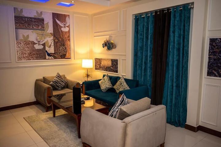 Room 30 of 60