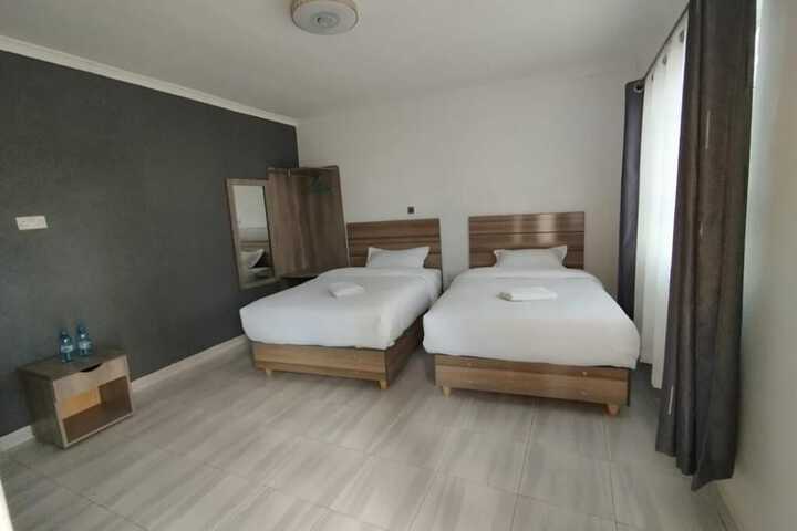 Room 5 of 23