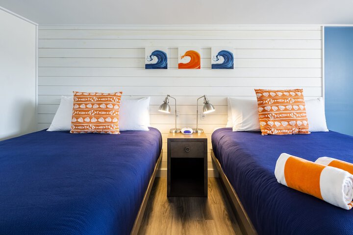 Room 7 of 37