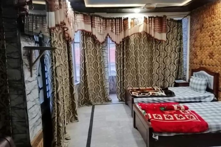 Room 20 of 26