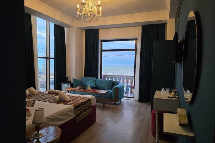 Room 25 of 116