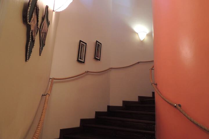 Room 15 of 50