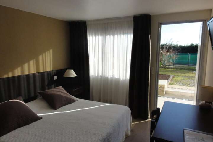 Room 15 of 42