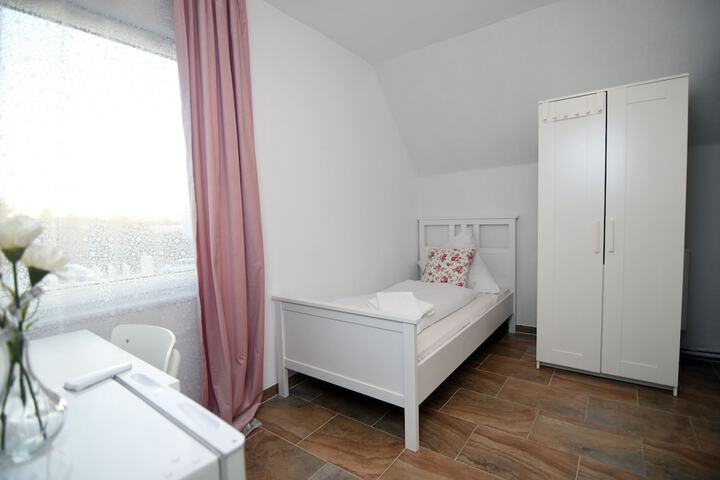 Room 29 of 46