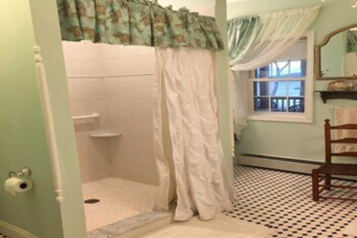 Room 7 of 59