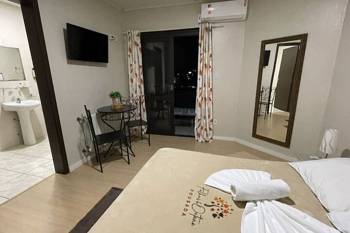 Room 8 of 45