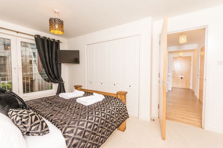 Room 6 of 29
