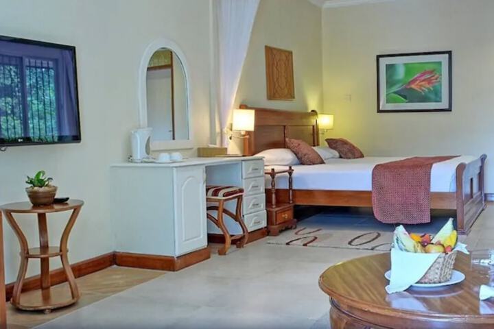 Room 16 of 68