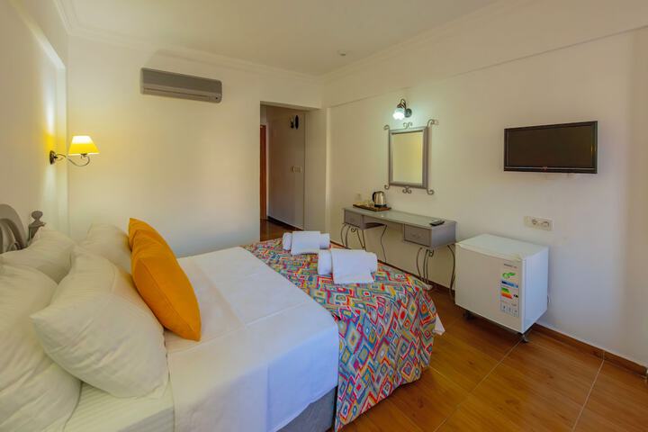Room 35 of 56