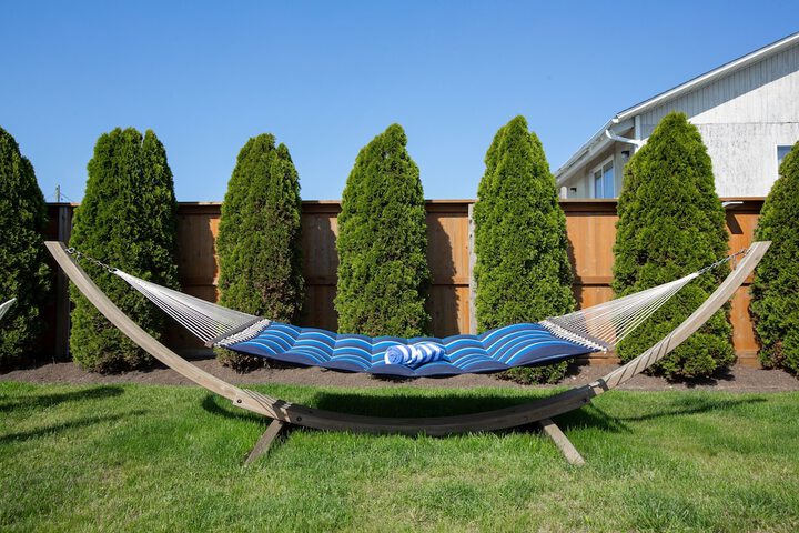 Pool 76 of 121
