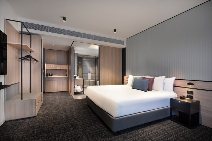 Room 25 of 130
