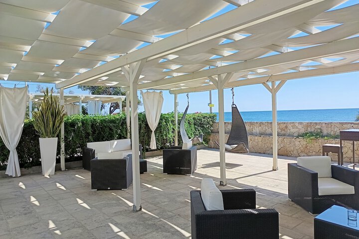 Terrace/Patio 19 of 49