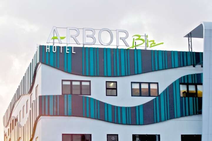 Hotel 44 of 44