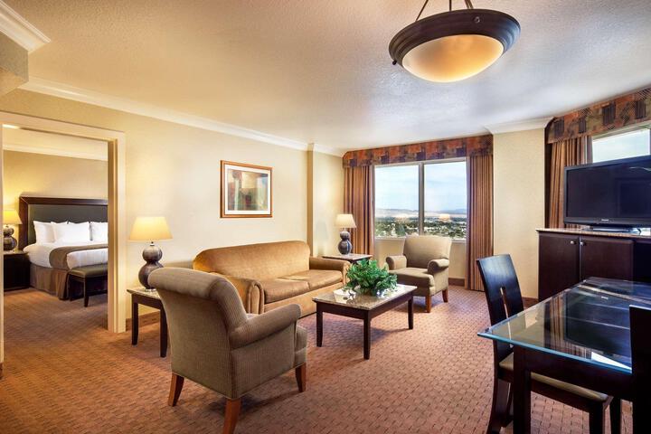 Classic Grand Suite (9 of 13)