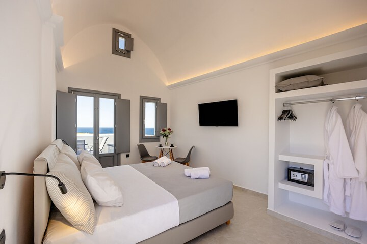 Room 7 of 56
