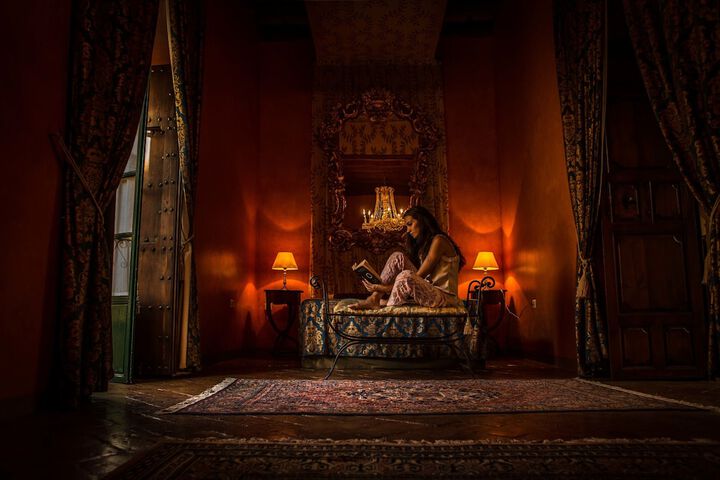 Room 2 of 40