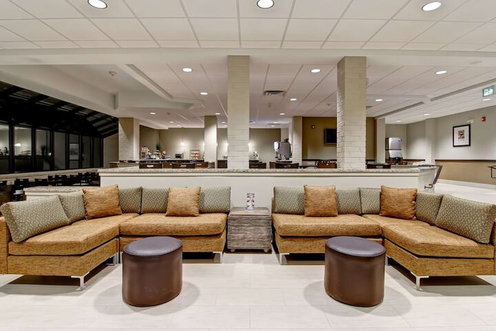 Lobby Entry