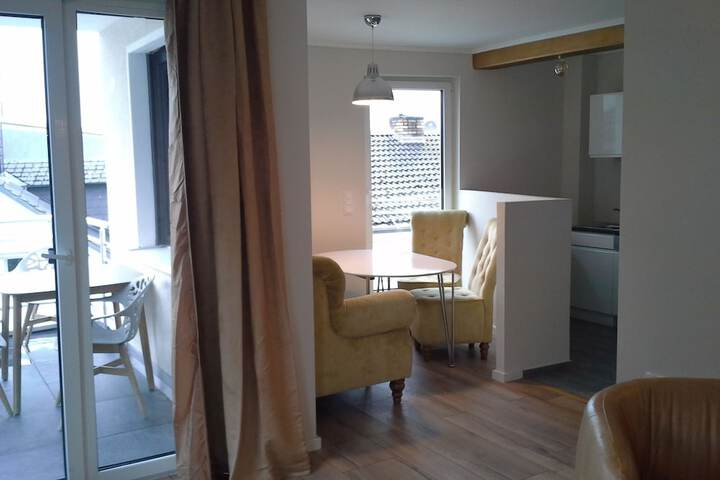 Room 56 of 78