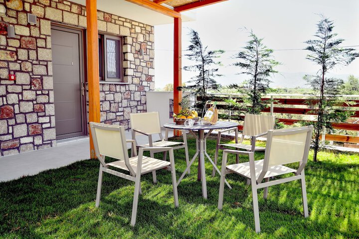Terrace/Patio 60 of 72