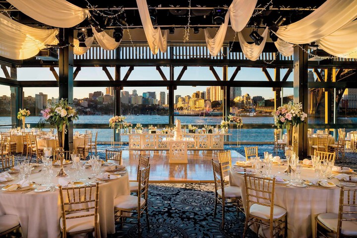 Ballroom/Hall 134 of 164