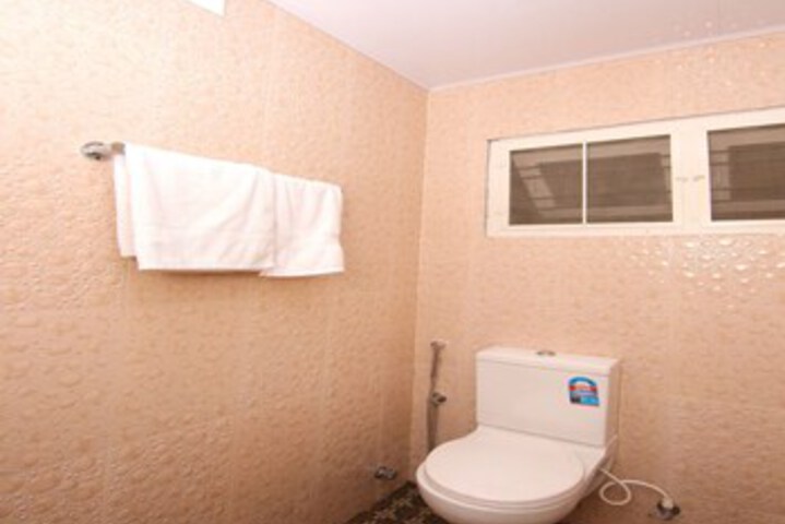 Room 3 of 20