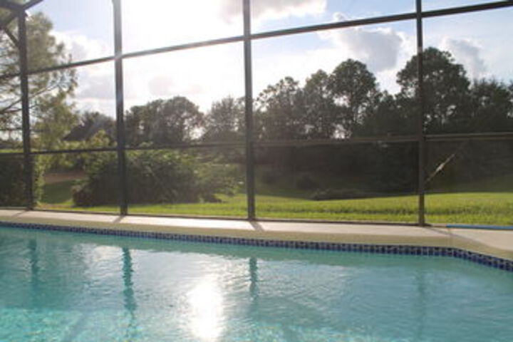 Pool 14 of 14