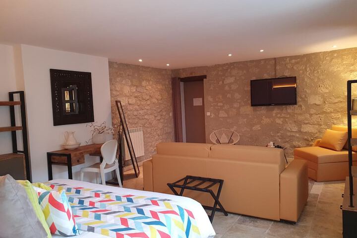 Room 30 of 58