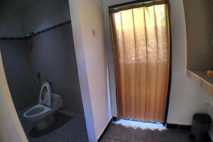 Room 26 of 48