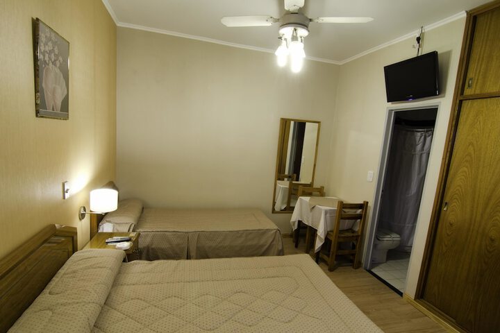 Room 9 of 51