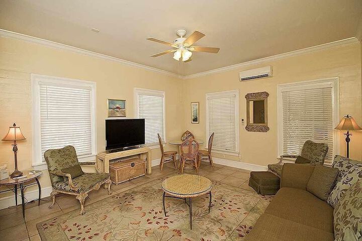 Room 29 of 171