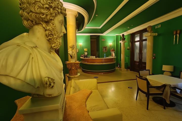 Hotel Interior 8 of 46
