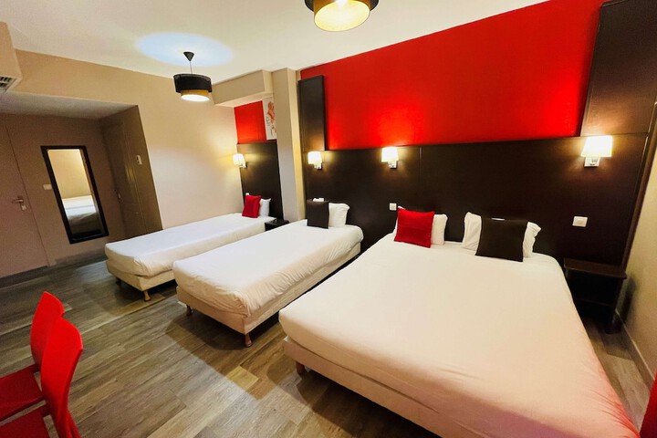 Room 29 of 44