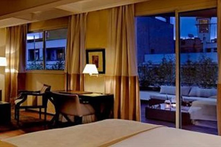 Room 18 of 49