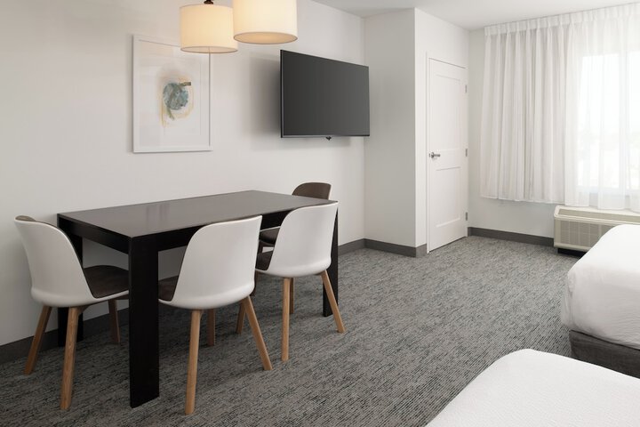 Room 18 of 43