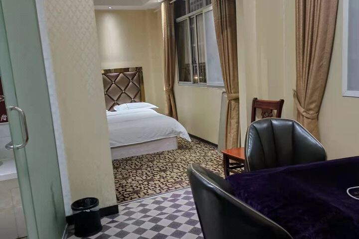 Laifeng Yingdu Hotel