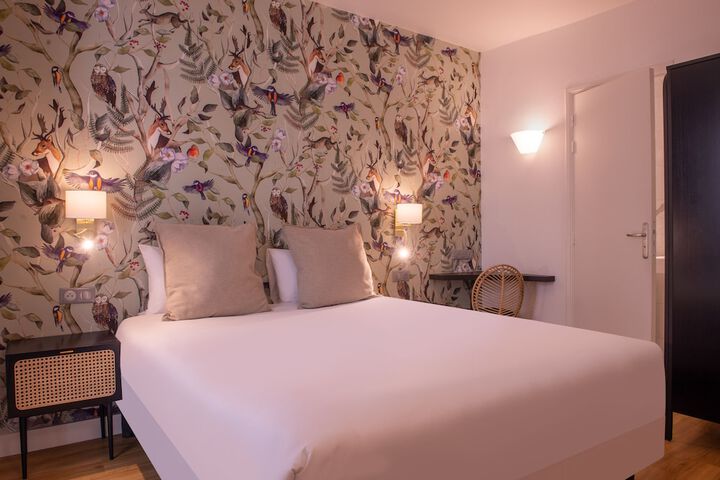 Room 7 of 22