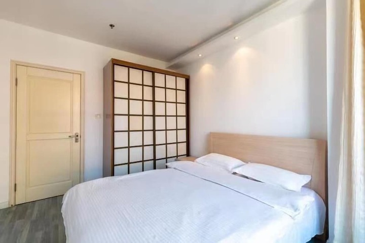 Room 17 of 68