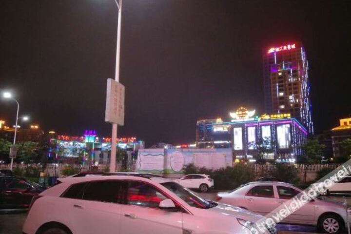 Hotel 6 of 19