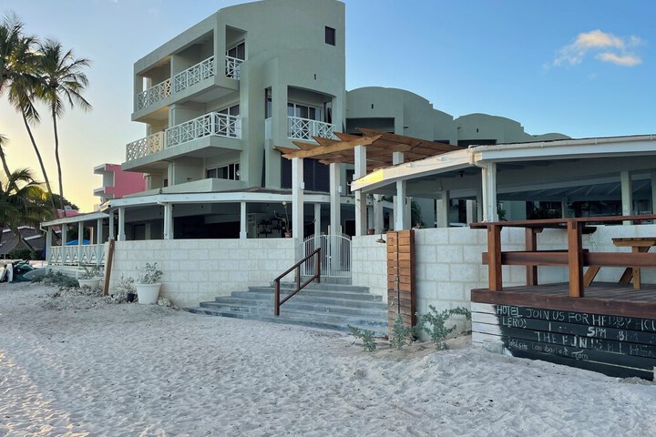 Beach 168 of 204
