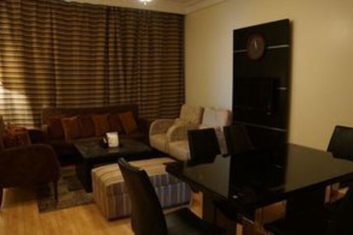 Room 26 of 39